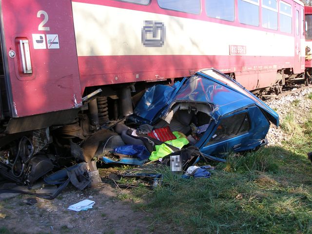 Dopravní nehoda v  Lukové - foto č. 5