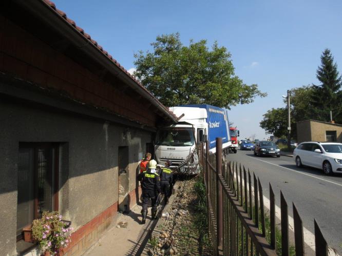 Dopravní nehoda v obci Ješín