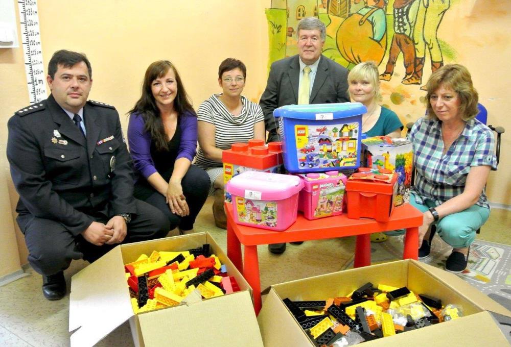 Dovybavení speciální výslechové místnosti