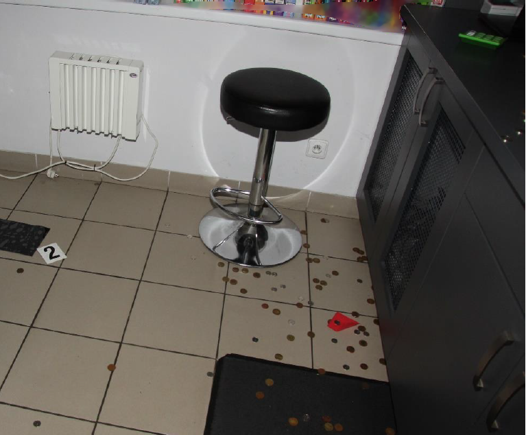 FM_vloupání benzina_2.png