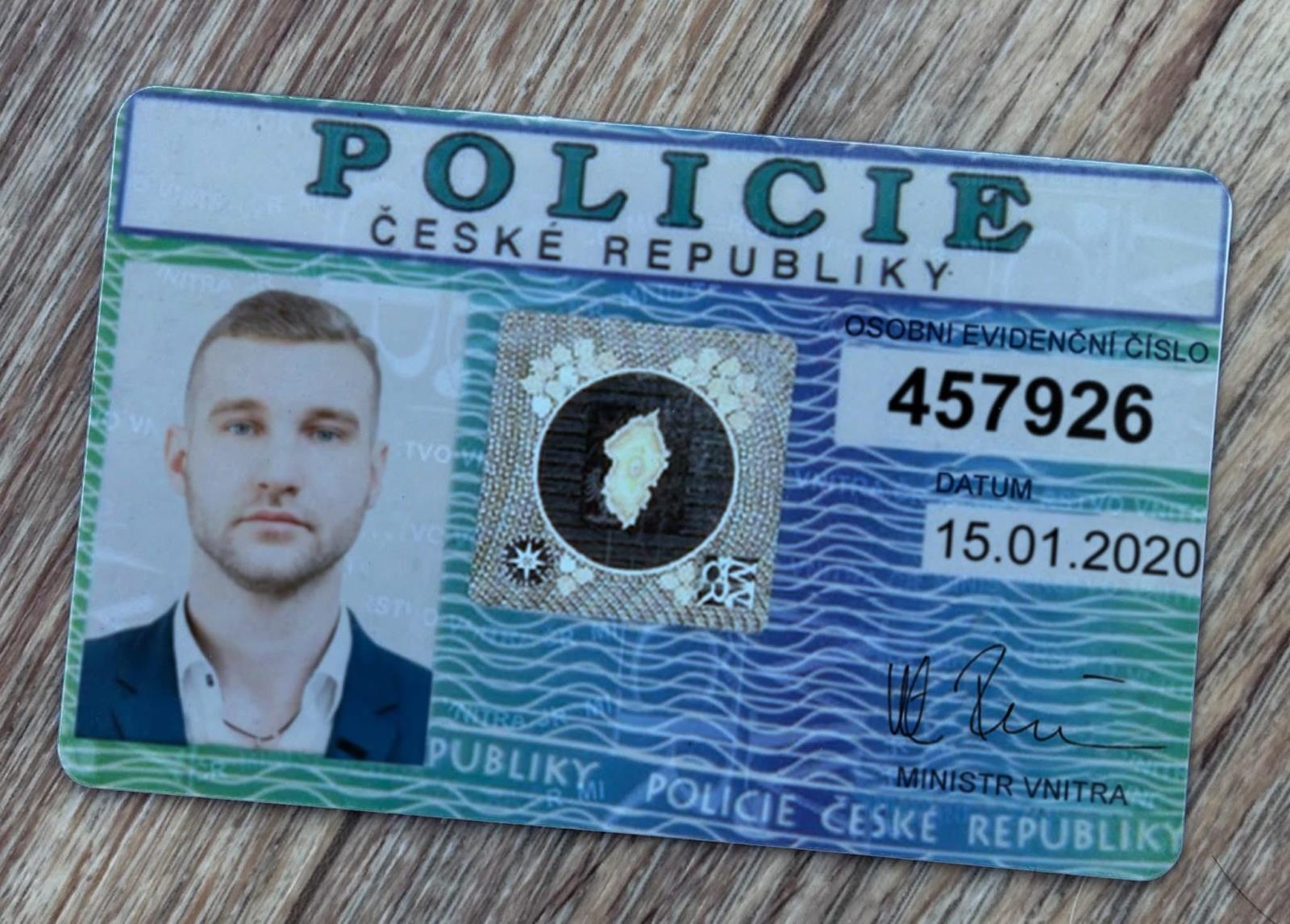 Falešné dokumenty od podvodníka