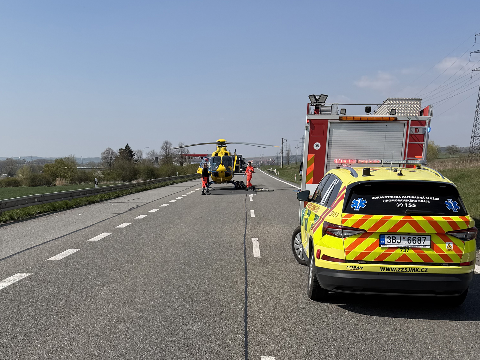 Foto č. 1 - Nehoda Hodějice.jpg