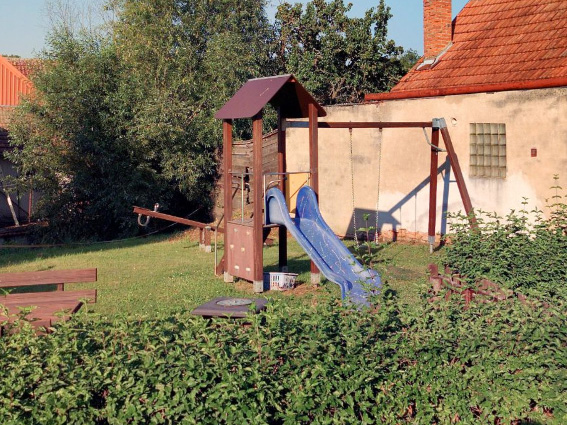 Foto č. 3 - Labuty.jpg