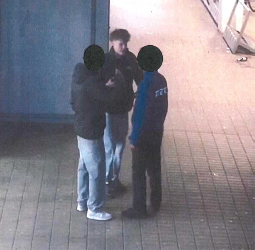 Foto poškozený.png