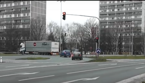 Hradec Králové - jízda na červenou