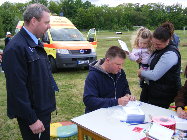 I tatínkové vyplňovali