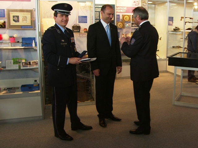IDET 2009 - 23