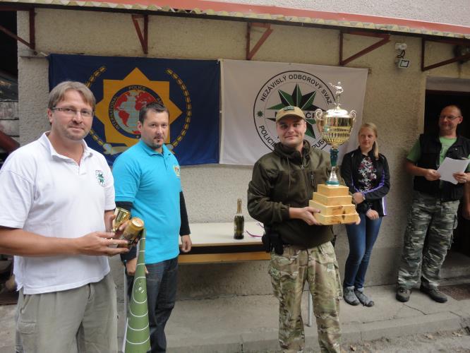 IV.ročník memoriálu Jaroslava Širhala ve střelbě pořádali společně IPA a NOS z J.Hradce.JPG