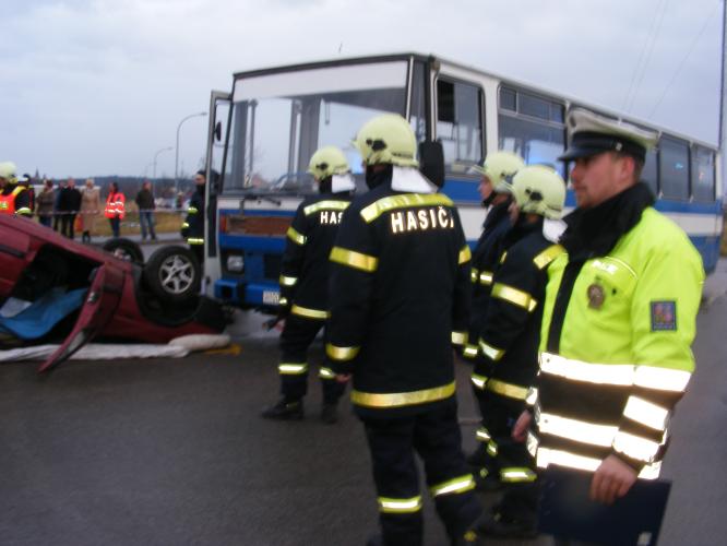 IZS Č.Velenice 24.11.2010.jpg