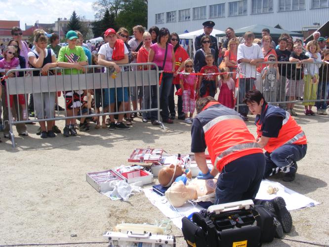 J.Hradec - Pomoz, pomoct!.JPG