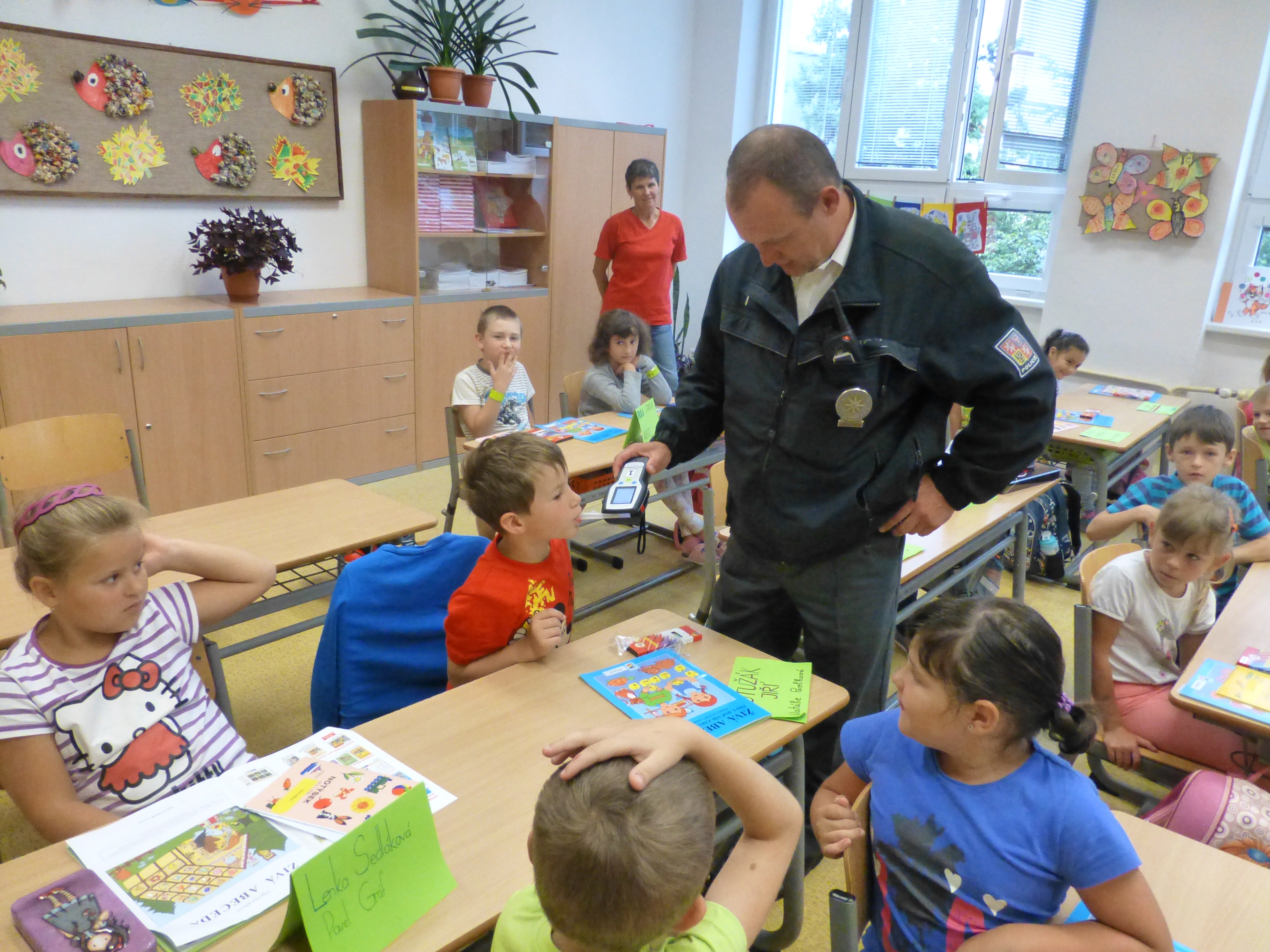 J.Hradec - Zebra  se za tebe nerozhlédne - 3.ZŠ J.Hradec .JPG