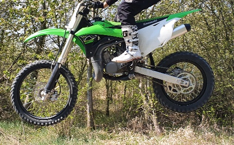 KAWASAKI KX 85