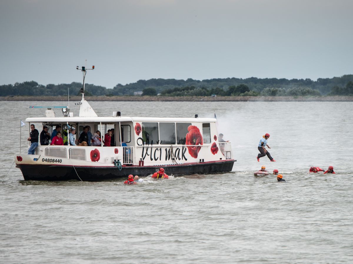 Katamara_2018 (1).jpg