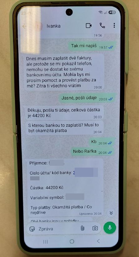 Komunikace s pachatelem
