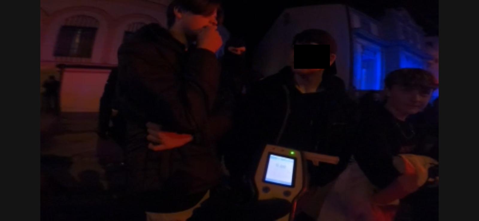 Kontrola clubu 1.JPG