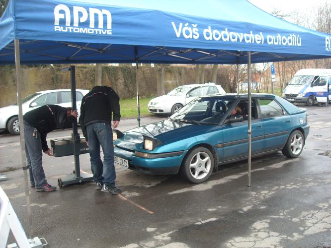 Kontrola světlometů