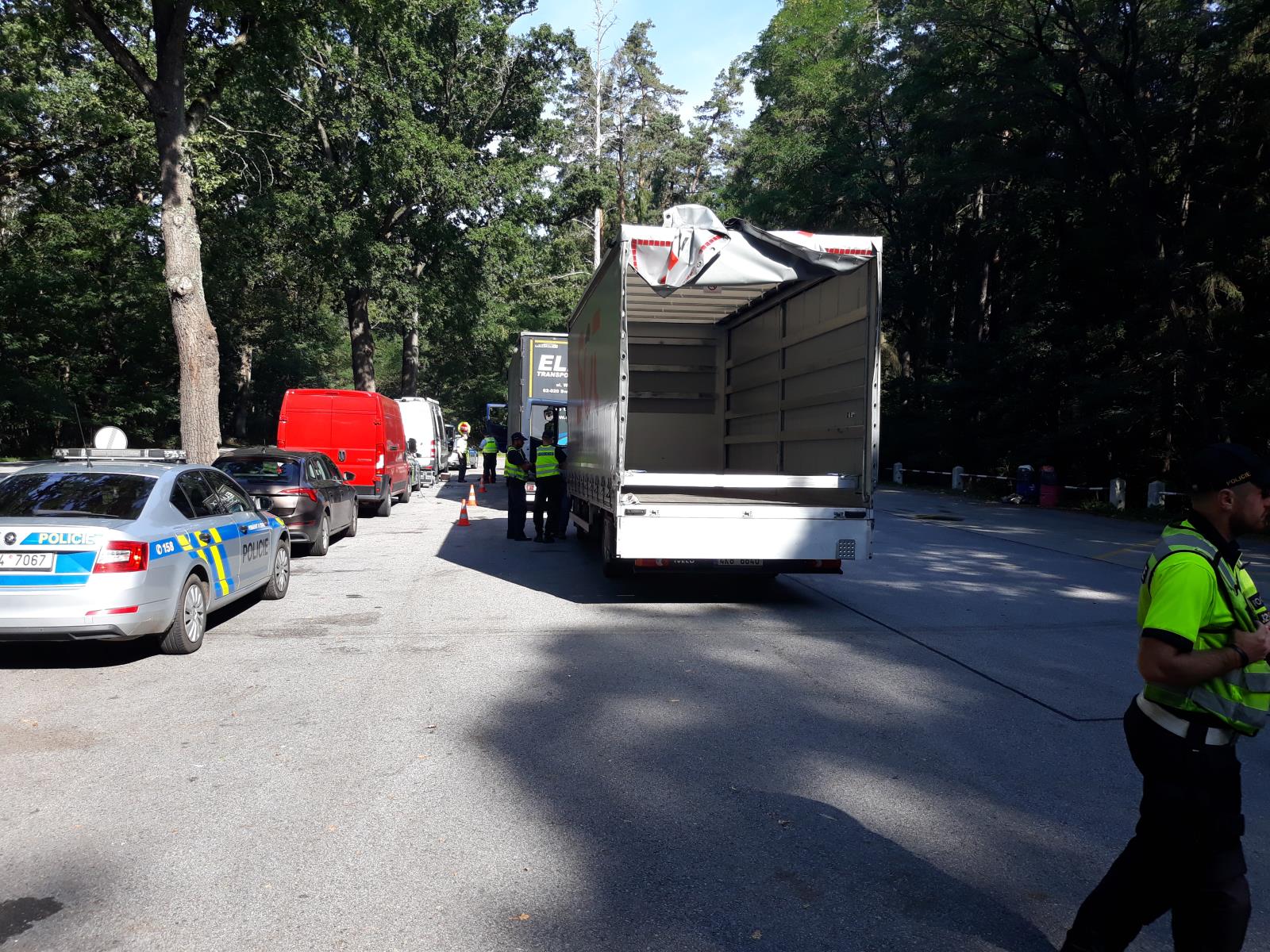 Kontrolní akce Schengenské vnitrozemské pátrání 5.jpg