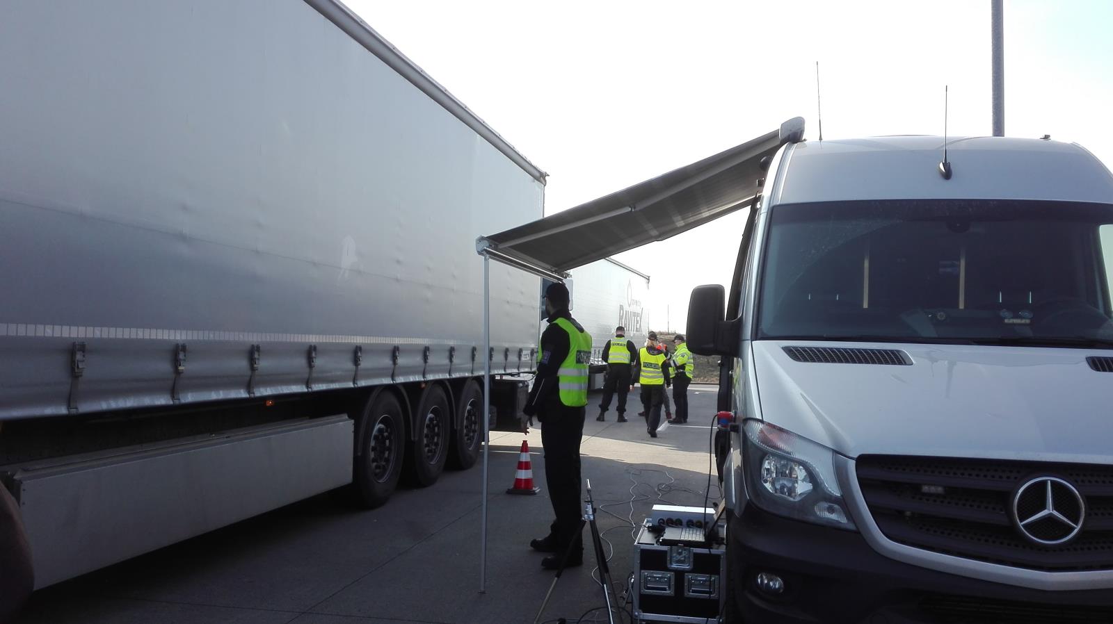 Kontrolní akce cizinecké policie