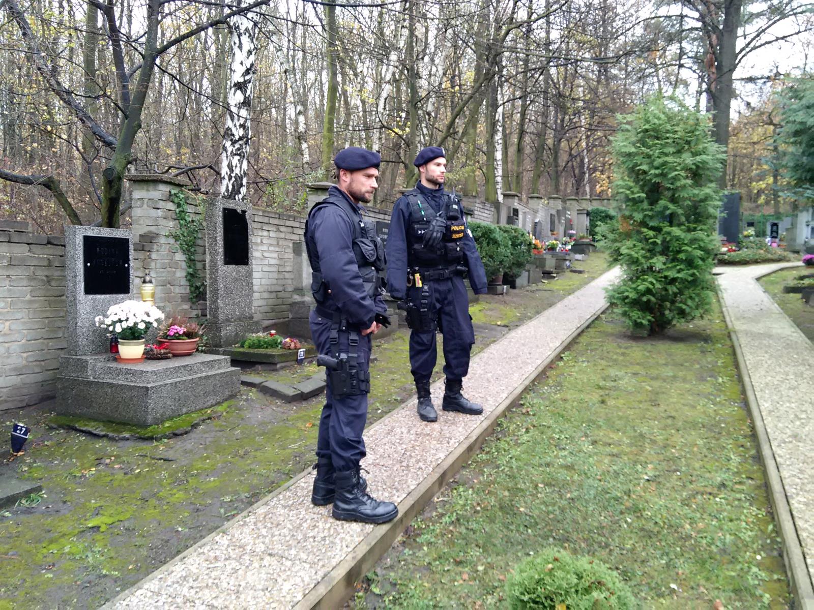 Kontroly hřbitovů na Kladensku
