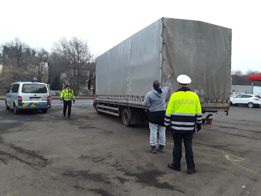 Kontroly nákladních vozidel