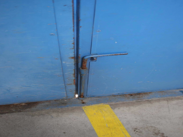 Krádež kovových nástrojů