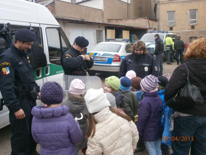 MŠ navštívila policejní složky