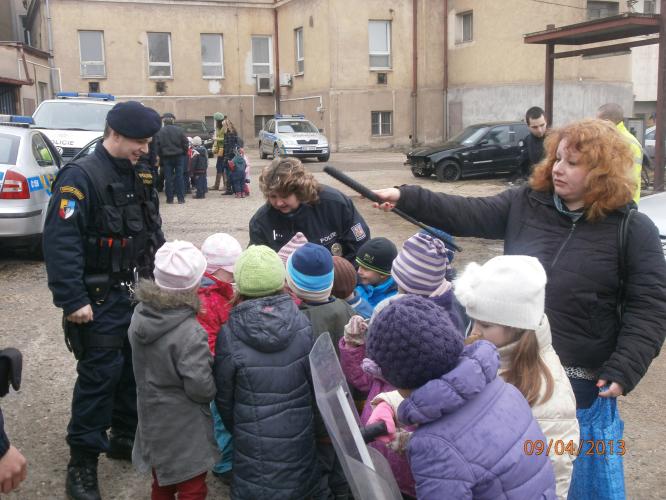 MŠ navštívila policejní složky