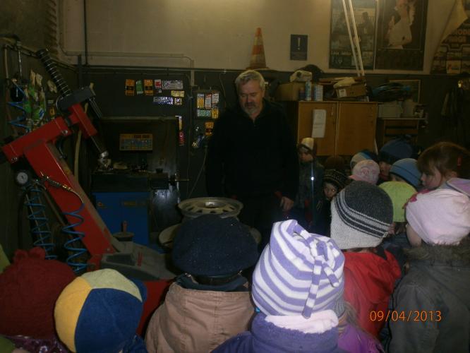 MŠ navštívila policejní složky