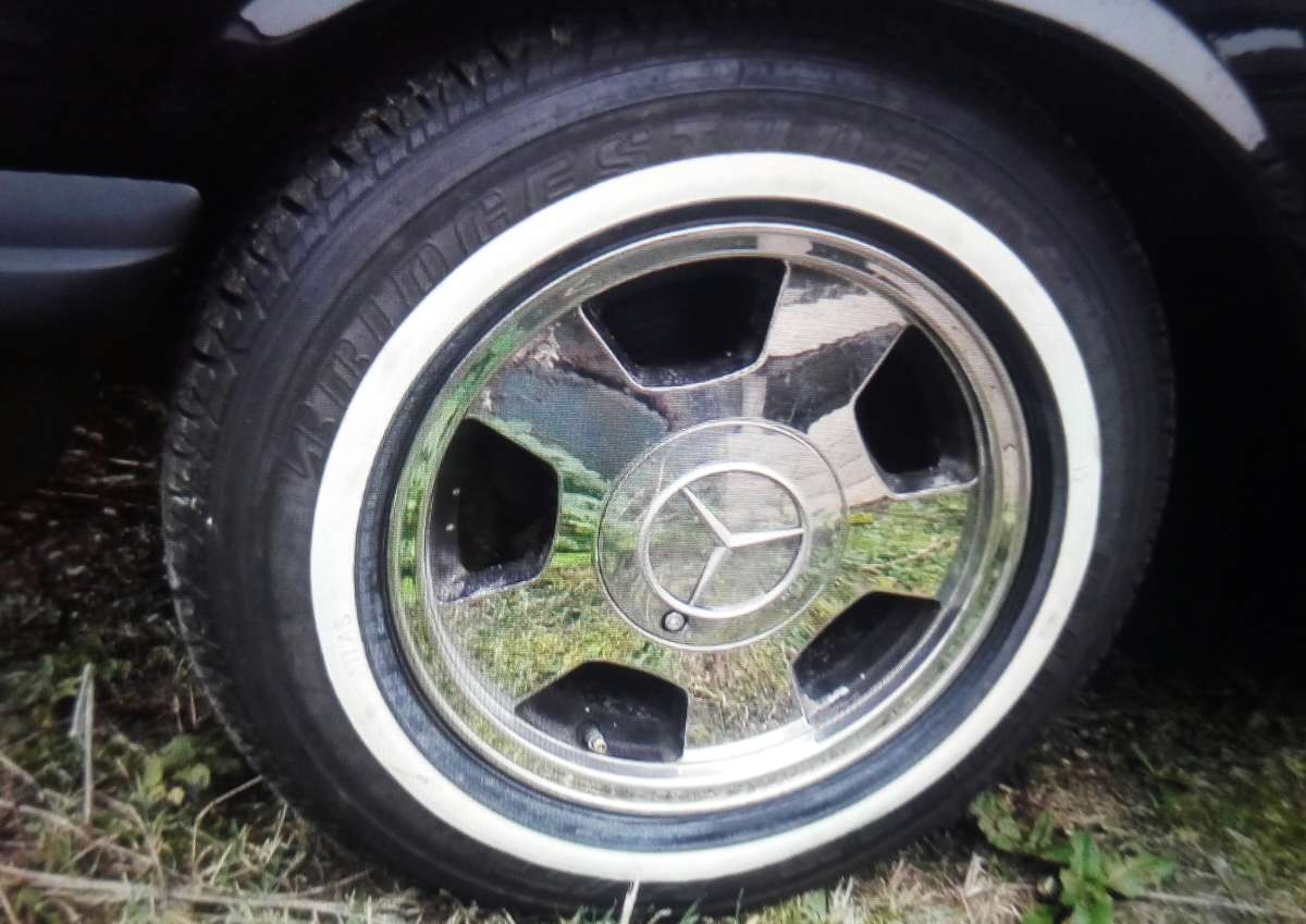 Mercedes-3.jpg