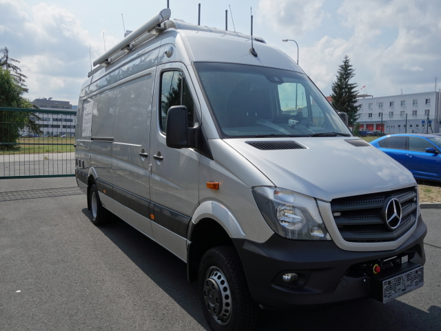 Mercedes Benz Sprinter se speciálním vybavením