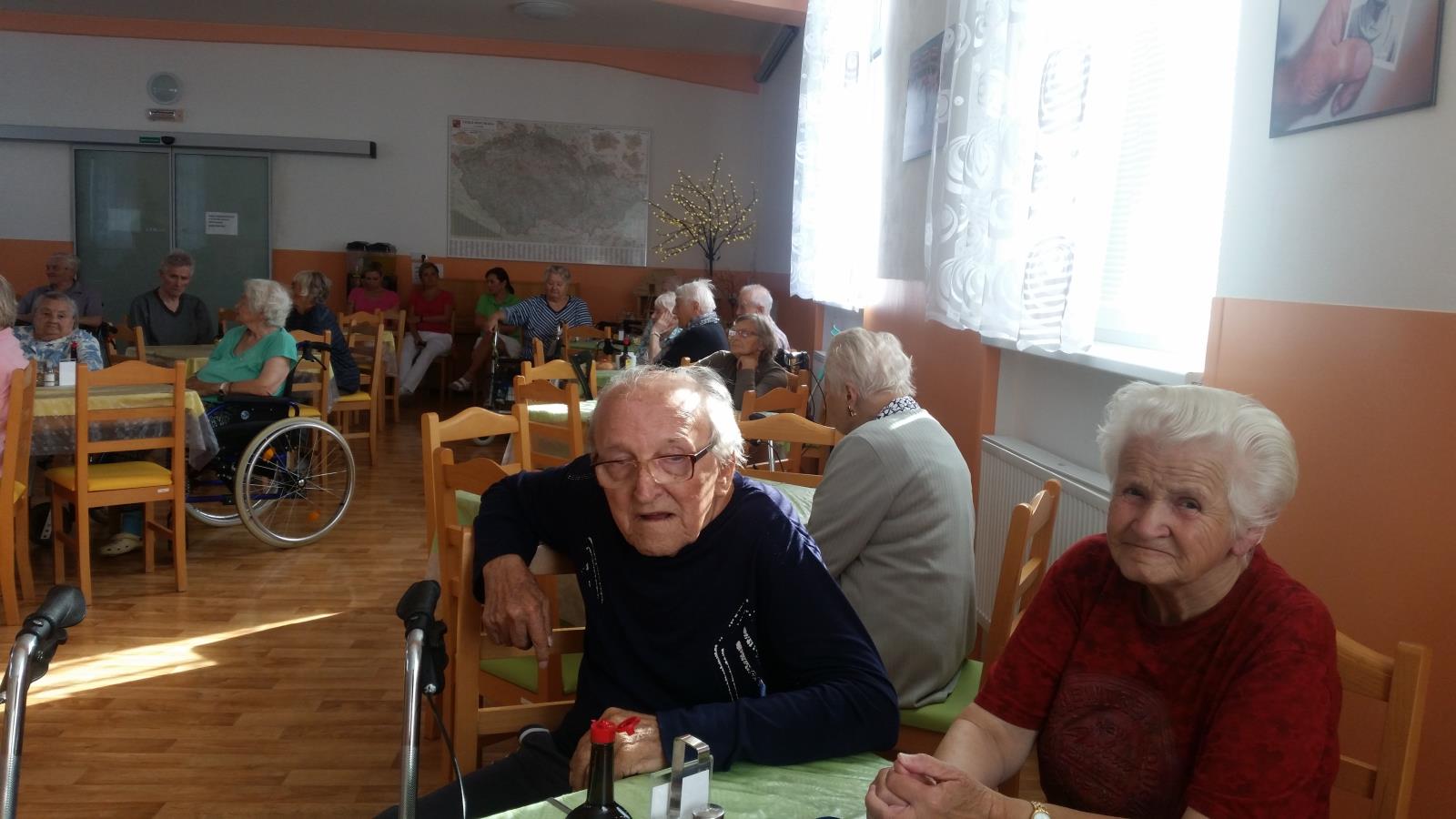 Mezinárodní den seniorů v DD Unhošť