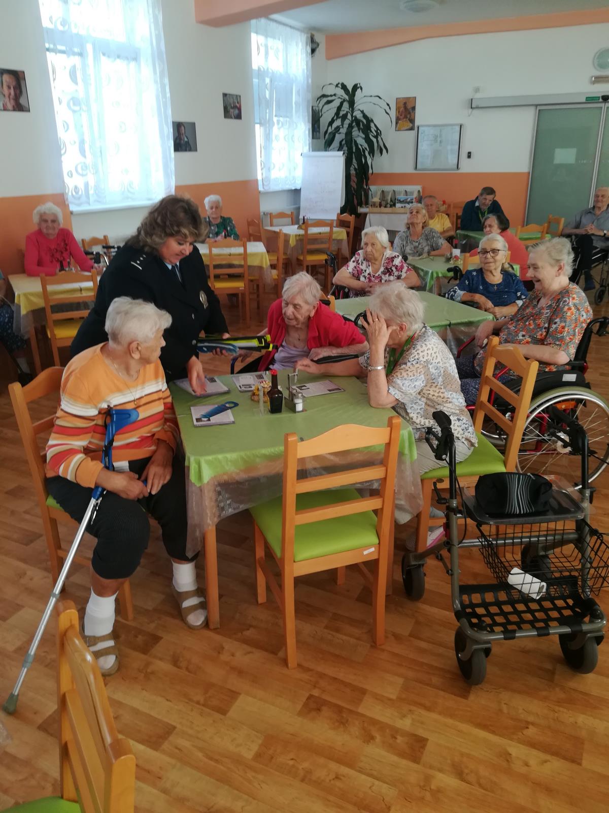 Mezinárodní den seniorů v DD Unhošť