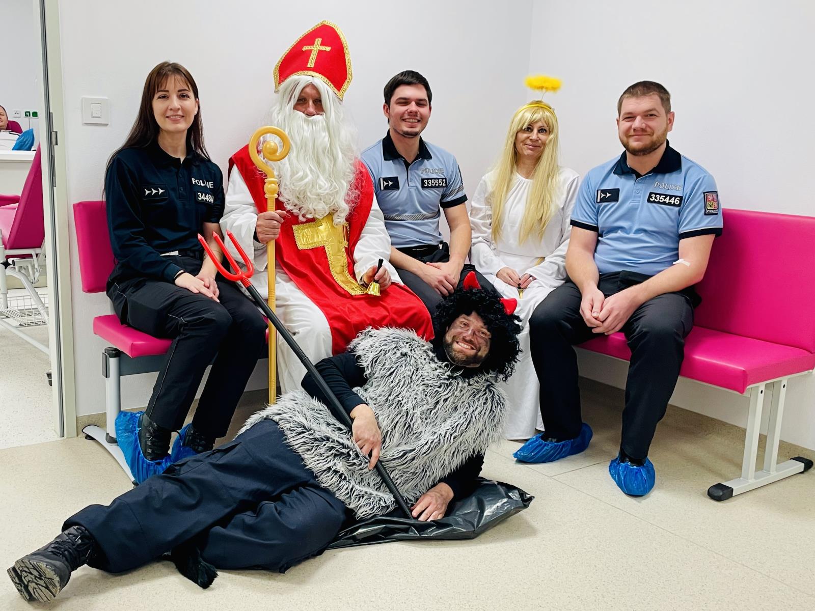 Mikulášské darování