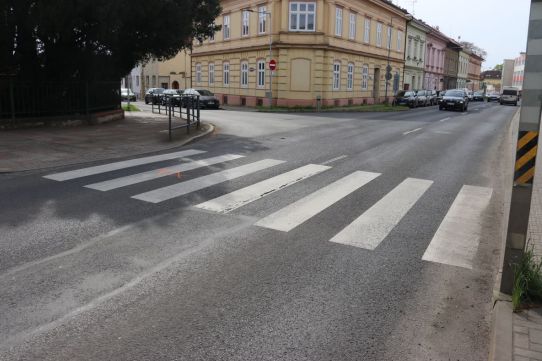 Místo DN