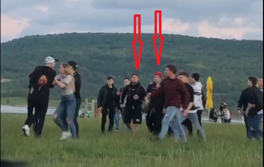 Mladík s černou čepicí II.