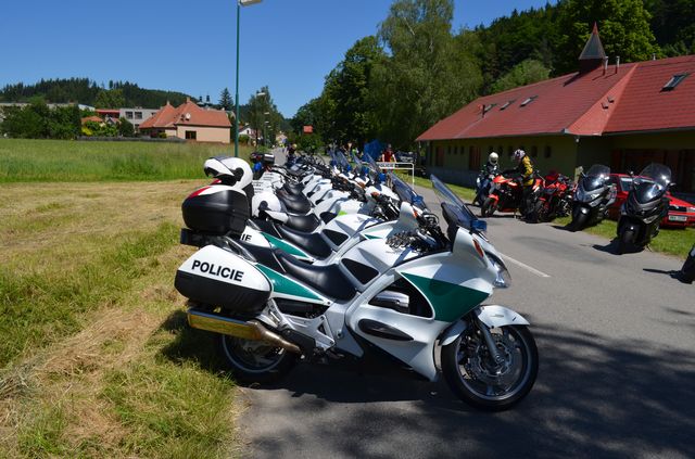 Motocykly PČR a VP.JPG