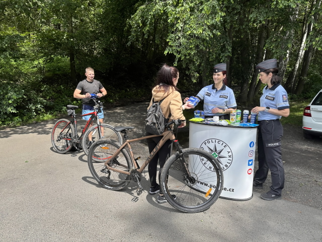 Motorkáři a cyklisti 12.7.2024
