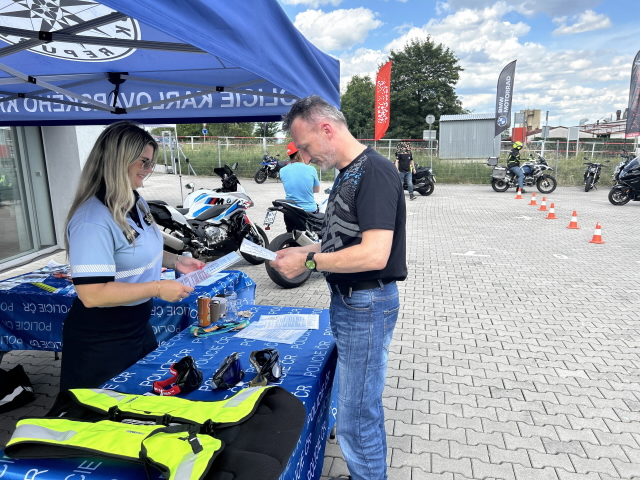 Motorkáři a cyklisti 12.7.2024