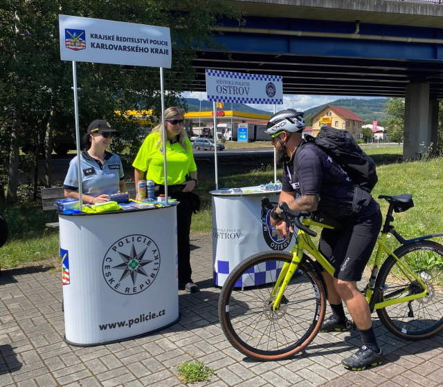 Motorkáři a cyklisti 12.7.2024