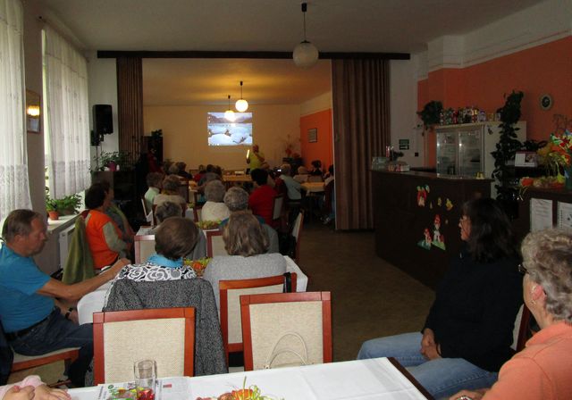 (NE) BEZPEČNÝ VĚK v roudnickém Klubu seniorů 