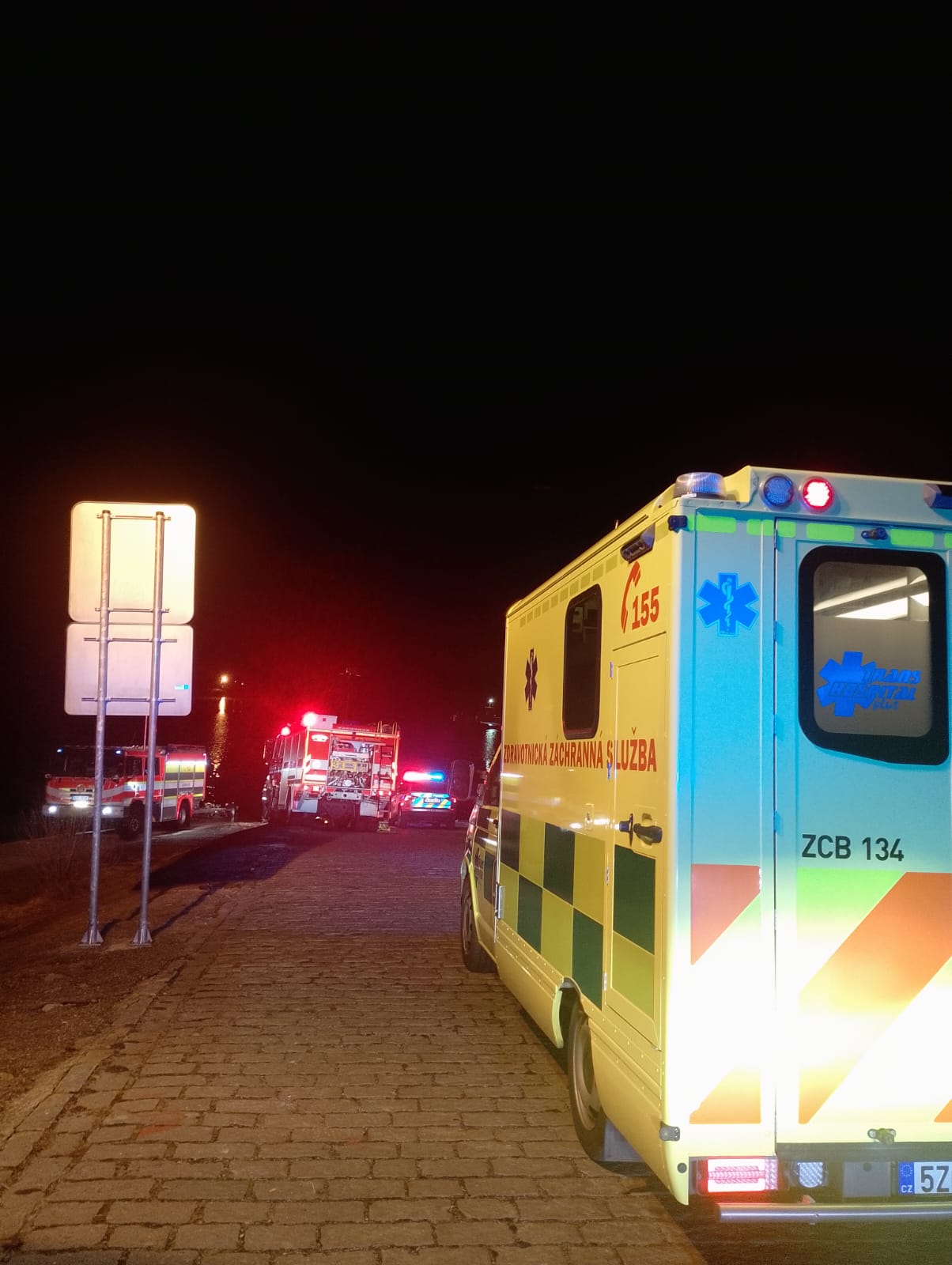 Na místě zasahovaly všechny složky IZS.