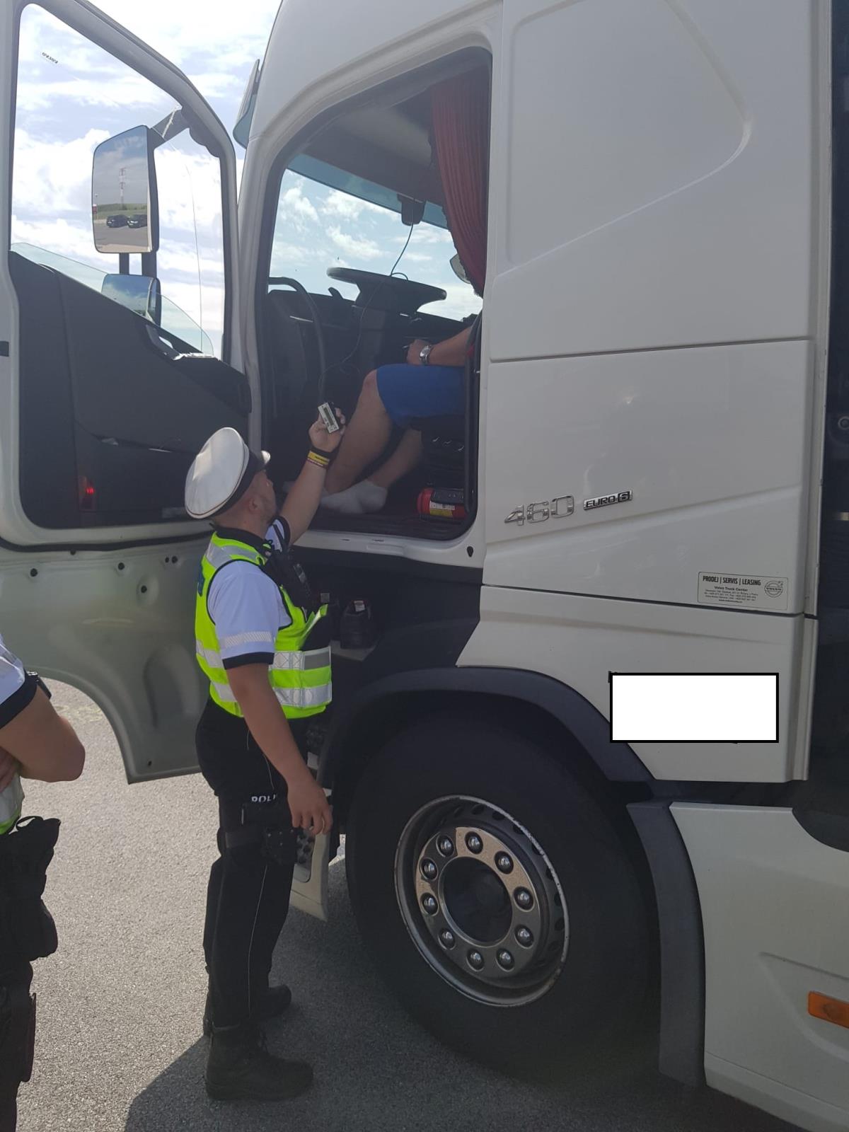 Nákladní doprava pod policejním dohledem