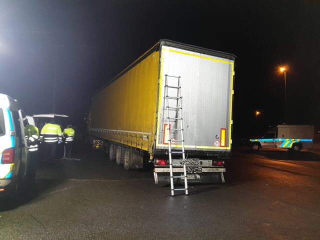 Nelegální převážení cizinců