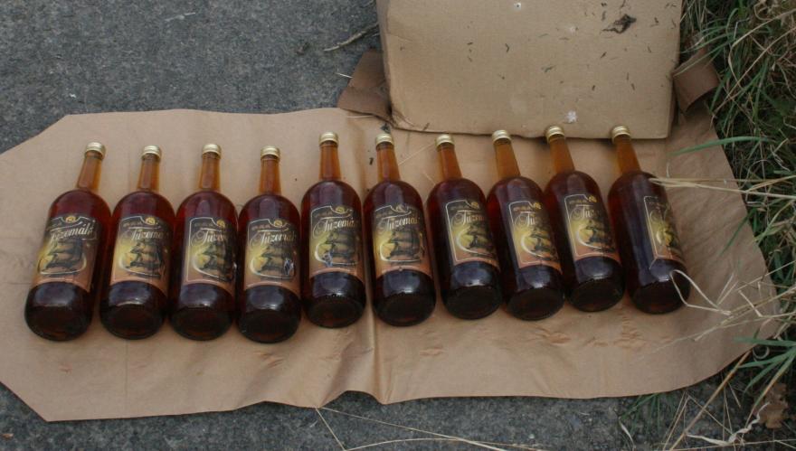 Neokolkovaný alkohol I.JPG