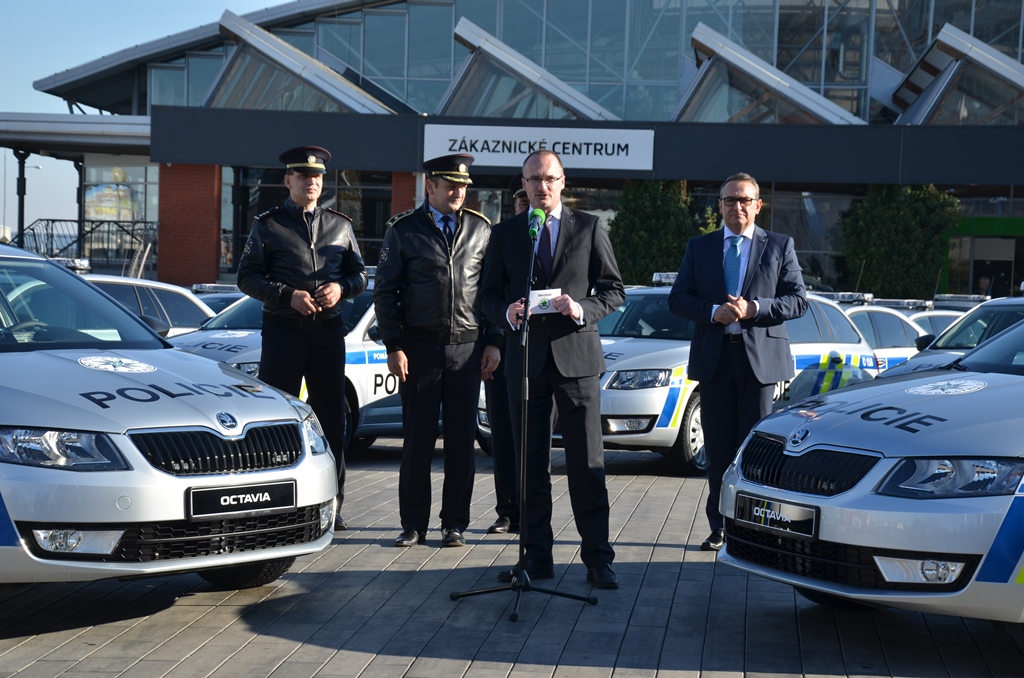 Nová služební vozidla 08.JPG