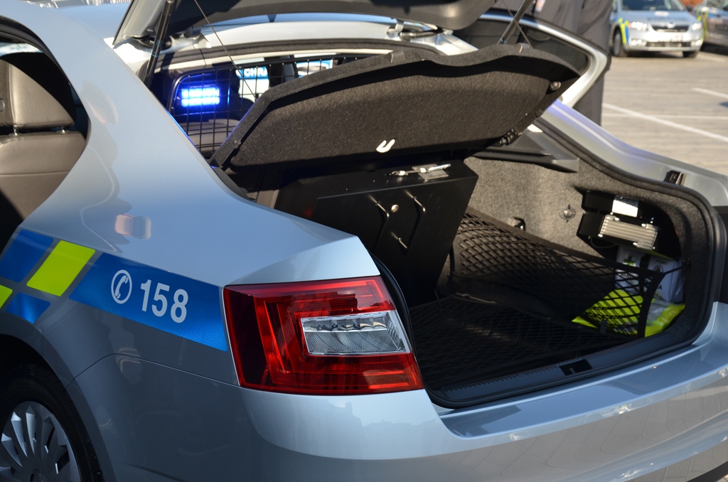 Nová služební vozidla 14.JPG