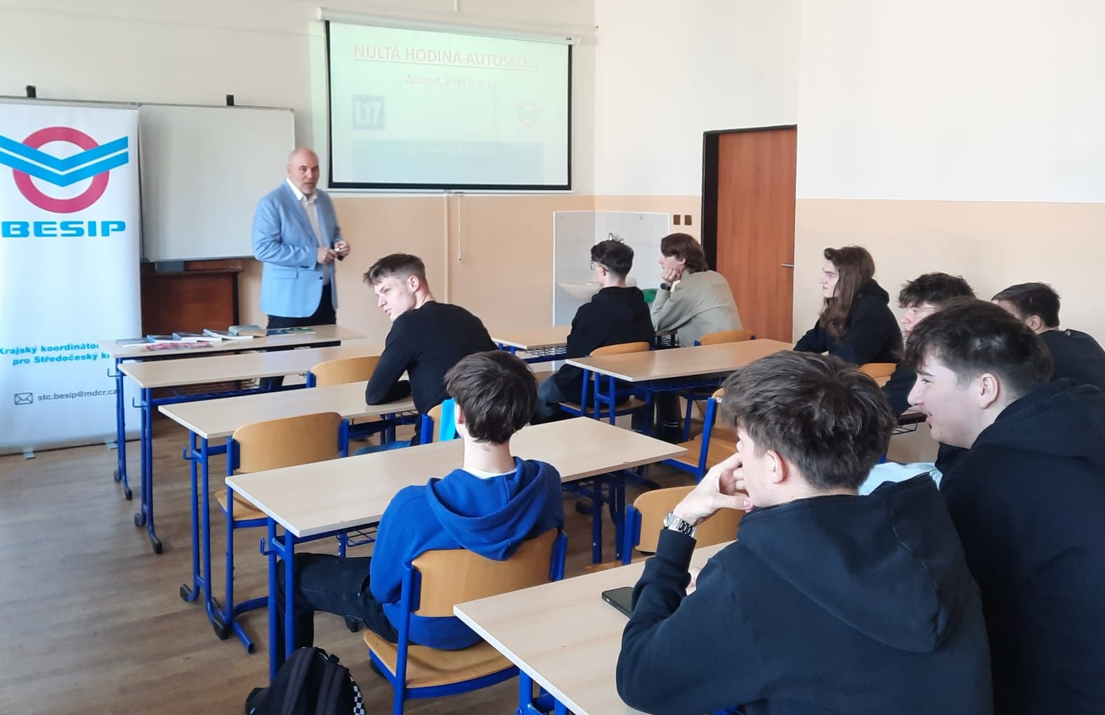 Nultá hodina autoškoly