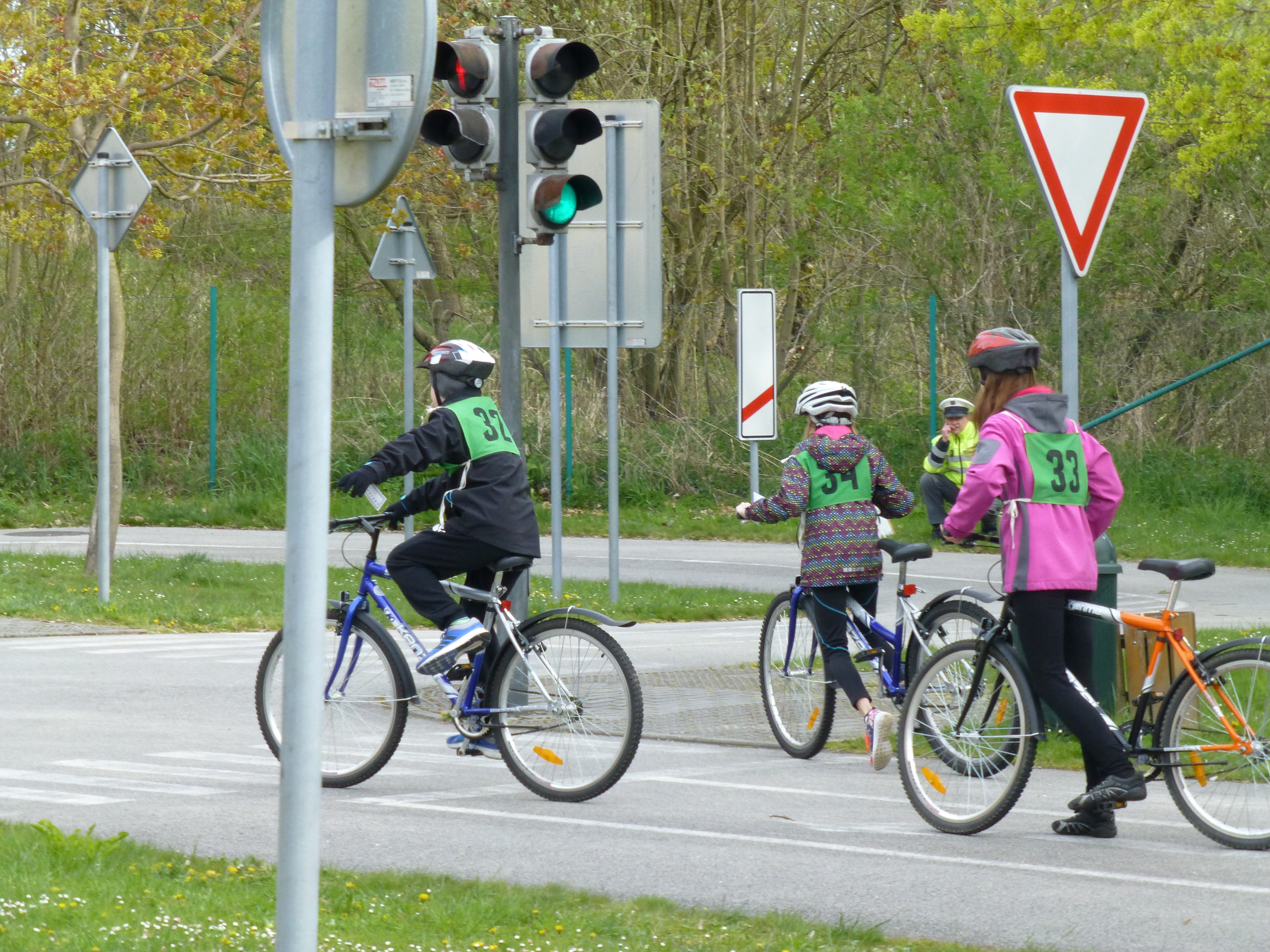 Oblastní kolo soutěže Mladých cyklistů z Třeboně.JPG