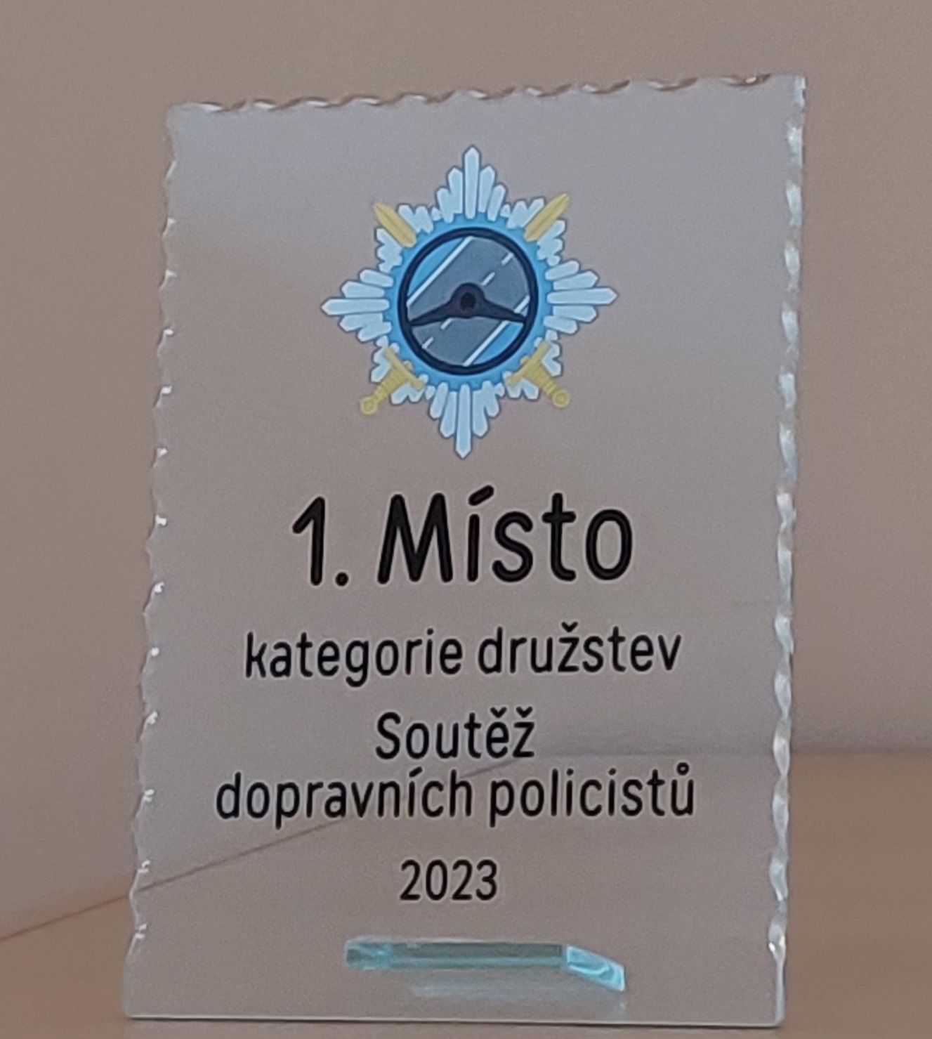 Ocenění za první místo v družstvech.jpg