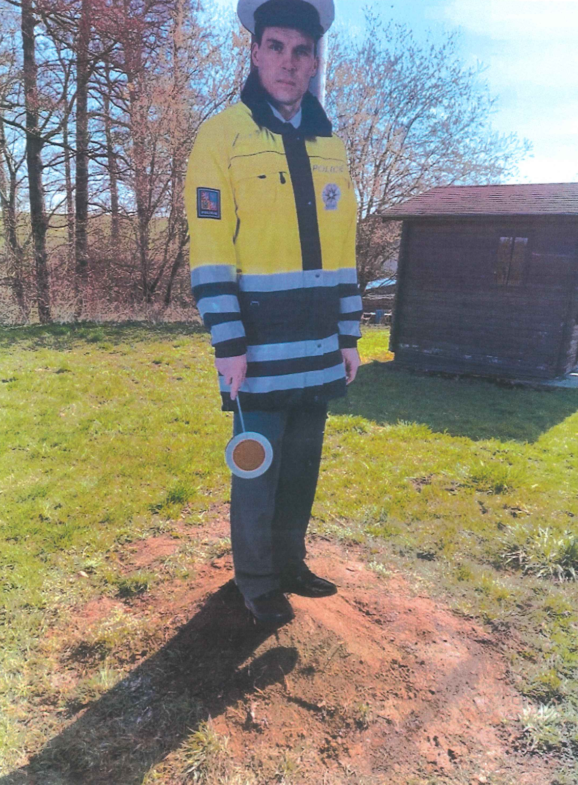 Odcizená maketa policisty .png